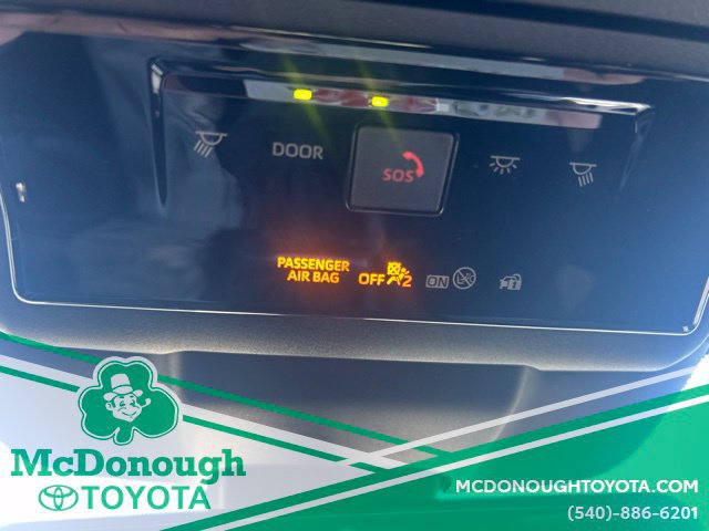Used 2026 Toyota RAV4 AWD Plug-in Hybrid image 27