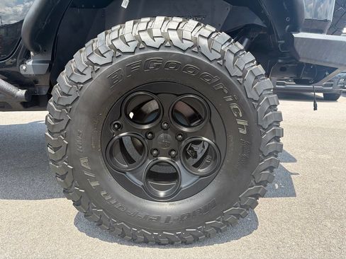 Used 2018 Jeep Wrangler Unlimited Sport AWD/4WD image 12