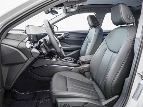 New 2025 Audi A5 2.0T Premium image 11