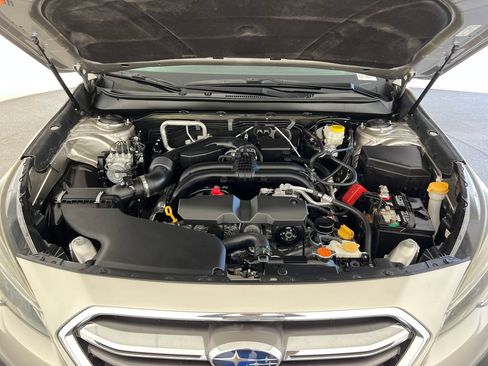 Used 2019 Subaru Outback 2.5i Premium AWD/4WD image 23