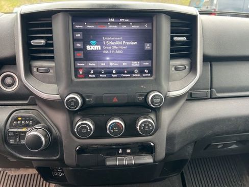 Used 2019 RAM 1500 Big Horn AWD/4WD image 17
