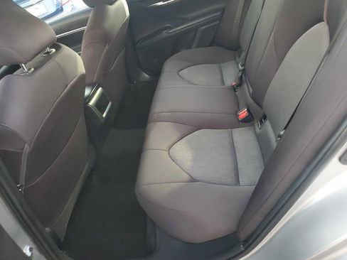 Used 2019 Toyota Camry LE image 16