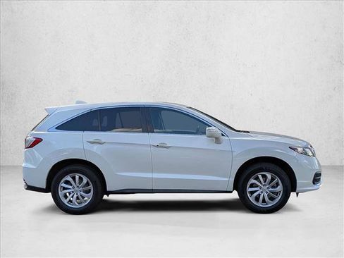 Used 2017 Acura RDX AWD w/ Technology Package image 4