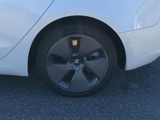 Used 2021 Tesla Model 3 Standard Range Plus RWD image 24