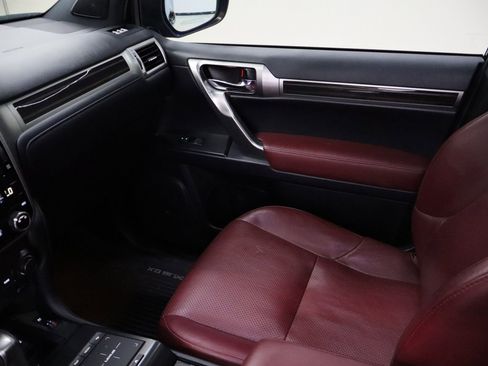Used 2022 Lexus GX 460 Luxury image 23
