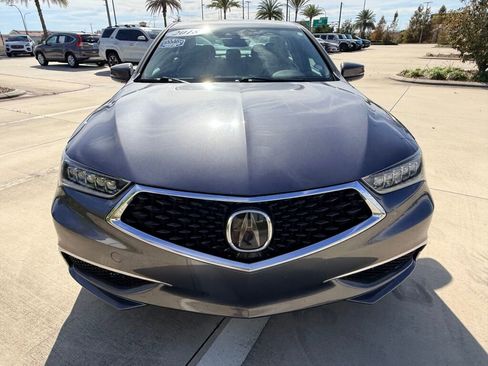 Used 2018 Acura TLX image 15