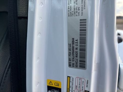 Used 2022 Jeep Wrangler Unlimited Rubicon 4xe w/ Steel Bumper Group image 26