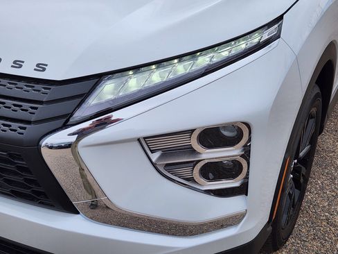 New 2026 Mitsubishi Eclipse Cross LE image 5