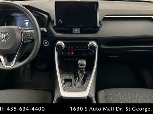 Used 2023 Toyota RAV4 XLE w/ Convenience Package FWD image 13