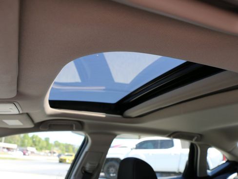 Used 2025 Acura TLX w/ Technology Package FWD image 29