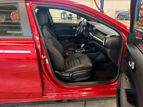 Certified 2023 Kia Forte GT w/ GT2 Package FWD image 16