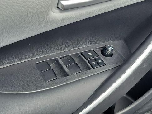 Used 2024 Toyota Corolla SE FWD image 15