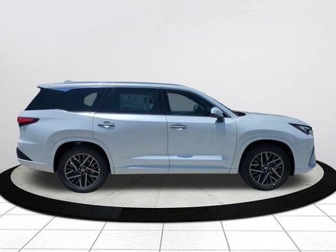 New 2026 Lexus TX 350 AWD image 3