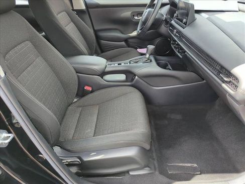 Certified 2024 Honda HR-V LX image 19