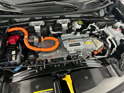 Used 2024 Nissan Ariya ENGAGE e-4ORCE image 38