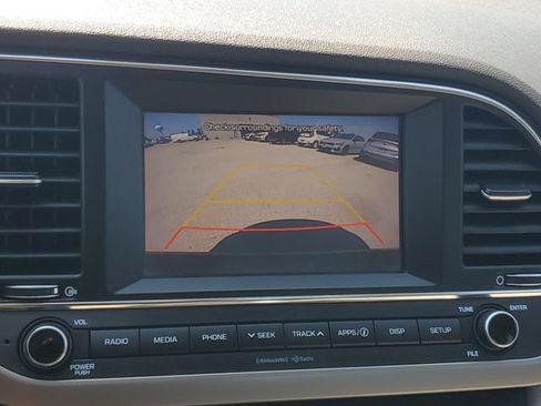 Used 2018 Hyundai Elantra SEL FWD image 27