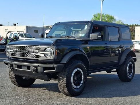 Used 2022 Ford Bronco Badlands AWD/4WD image 6