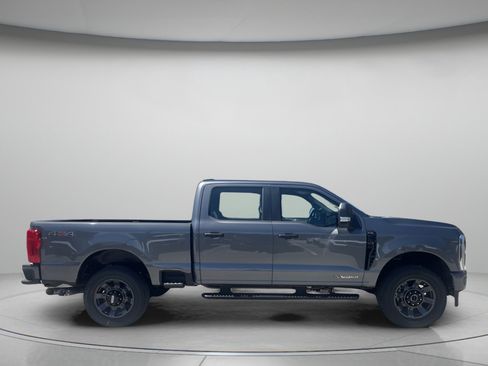 New 2026 Ford F250 XL w/ STX Appearance Package AWD/4WD image 2