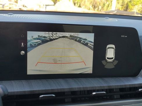 Certified 2023 Kia Telluride EX w/ EX Captain's Chair Package image 26