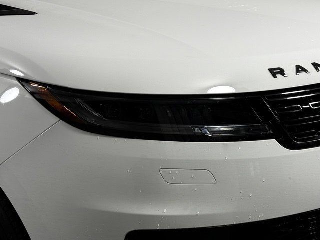 New 2026 Land Rover Range Rover Sport Dynamic SE AWD/4WD image 15