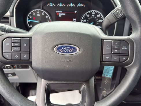 Used 2023 Ford F150 XLT RWD image 14