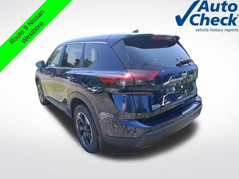 Used 2026 Nissan Rogue SV AWD/4WD image 8