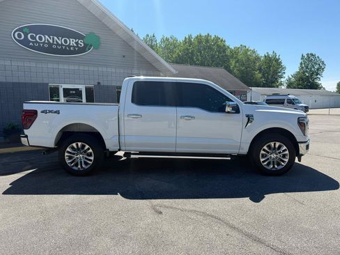 Used 2025 Ford F150 Lariat AWD/4WD image 2