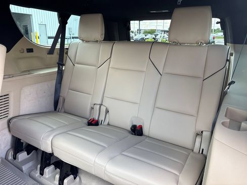 Certified 2021 Cadillac Escalade ESV Premium Luxury AWD/4WD image 55