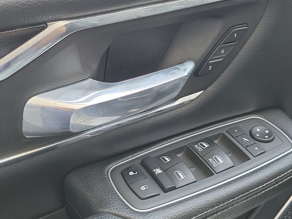 Used 2022 RAM 1500 Laramie w/ Sport Appearance Package AWD/4WD image 21