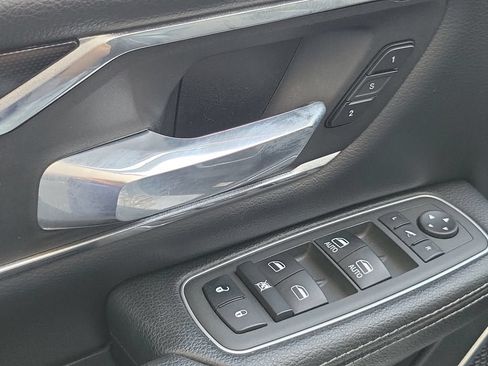 Used 2022 RAM 1500 Laramie w/ Sport Appearance Package AWD/4WD image 21