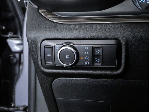 Certified 2023 Ford Explorer Limited w/ Equipment Group 301A image 24