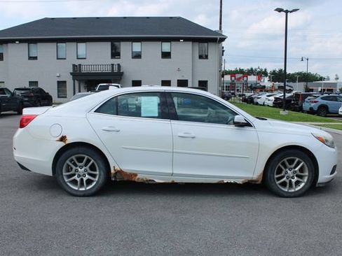 Used 2013 Chevrolet Malibu LT w/ Power Convenience Package FWD image 6