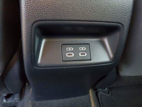 Used 2026 Toyota Corolla LE FWD image 11