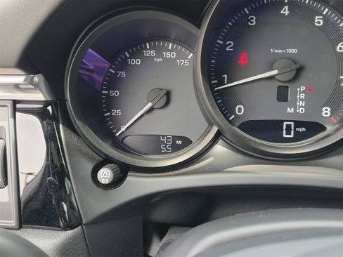 New 2025 Porsche Macan image 25