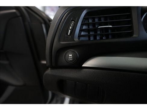 Used 2017 Acura ILX FWD image 18