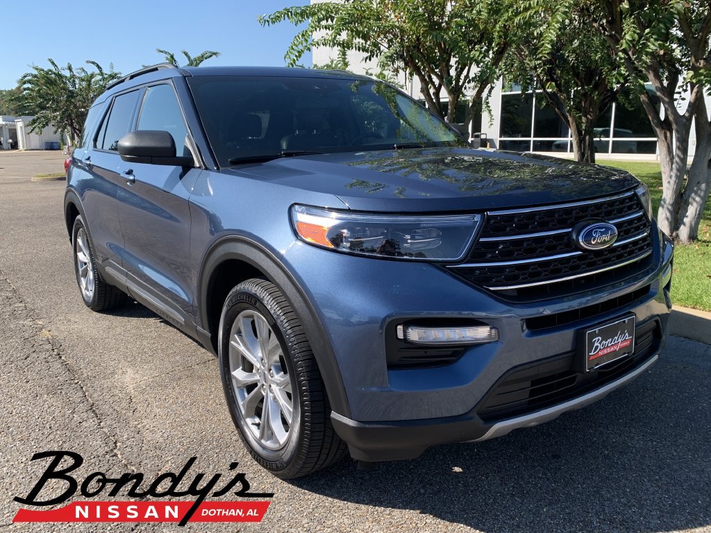 Used 2020 Ford Explorer XLT w/ Equipment Group 202A AWD/4WD image 1