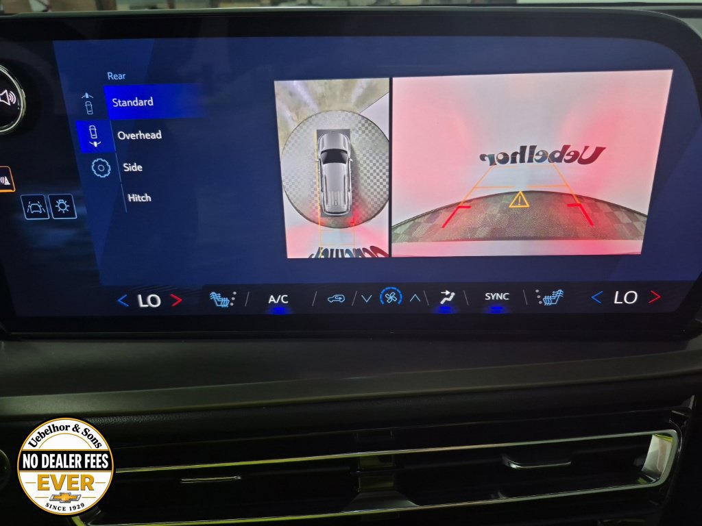 New 2026 Chevrolet Traverse LT w/ Driver Confidence Package FWD image 16