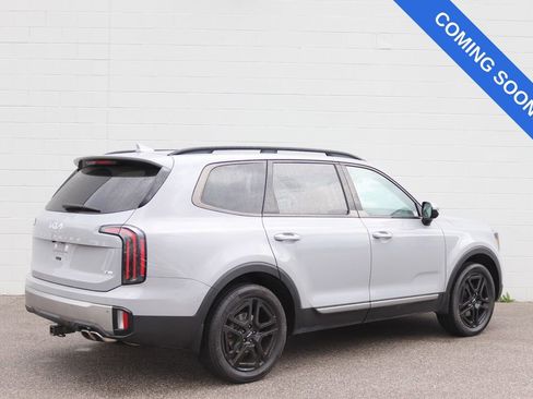 Used 2023 Kia Telluride SX Prestige X-Pro AWD/4WD image 2