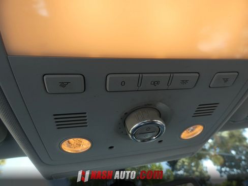 Used 2014 Volkswagen Touareg VR6 AWD/4WD image 64