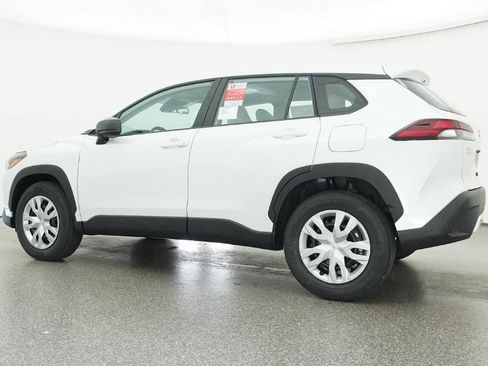 New 2026 Toyota Corolla Cross L image 34