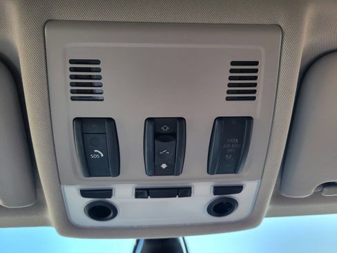 Used 2011 BMW 328i xDrive Sedan image 24