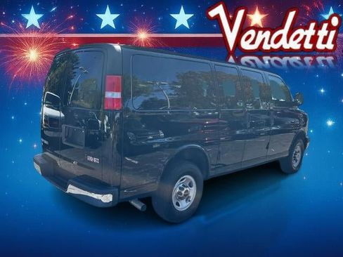 New 2025 GMC Savana 2500 LT w/ LT Preferred Equipment Group image 5