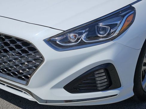 Used 2019 Hyundai Sonata Limited FWD image 5