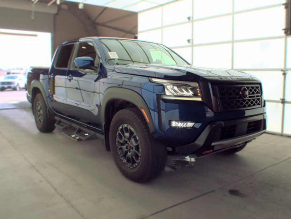 Used 2023 Nissan Frontier PRO-4X w/ Pro-4X Premium Package AWD/4WD image 4