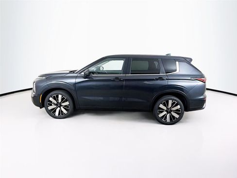 New 2026 Mitsubishi Outlander SE image 26