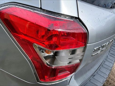 Used 2015 Subaru Forester 2.5i Limited image 28