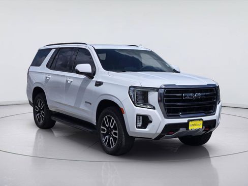 Used 2024 GMC Yukon AT4 w/ Technology Package AWD/4WD image 3