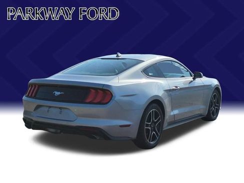 Used 2022 Ford Mustang Coupe w/ Equipment Group 101A RWD image 5