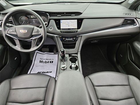 Certified 2025 Cadillac XT5 Premium Luxury image 27