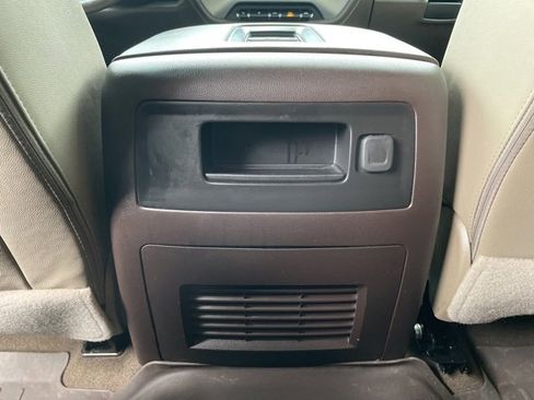 Used 2018 GMC Sierra 1500 SLT w/ Enhanced Driver Alert Package image 28